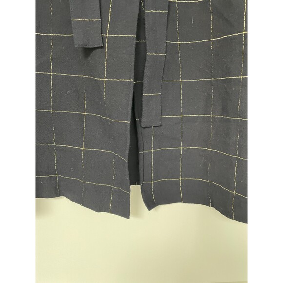 Leon & Harper Black Skirt with Gold plaid Skirt - Picture 2 of 5